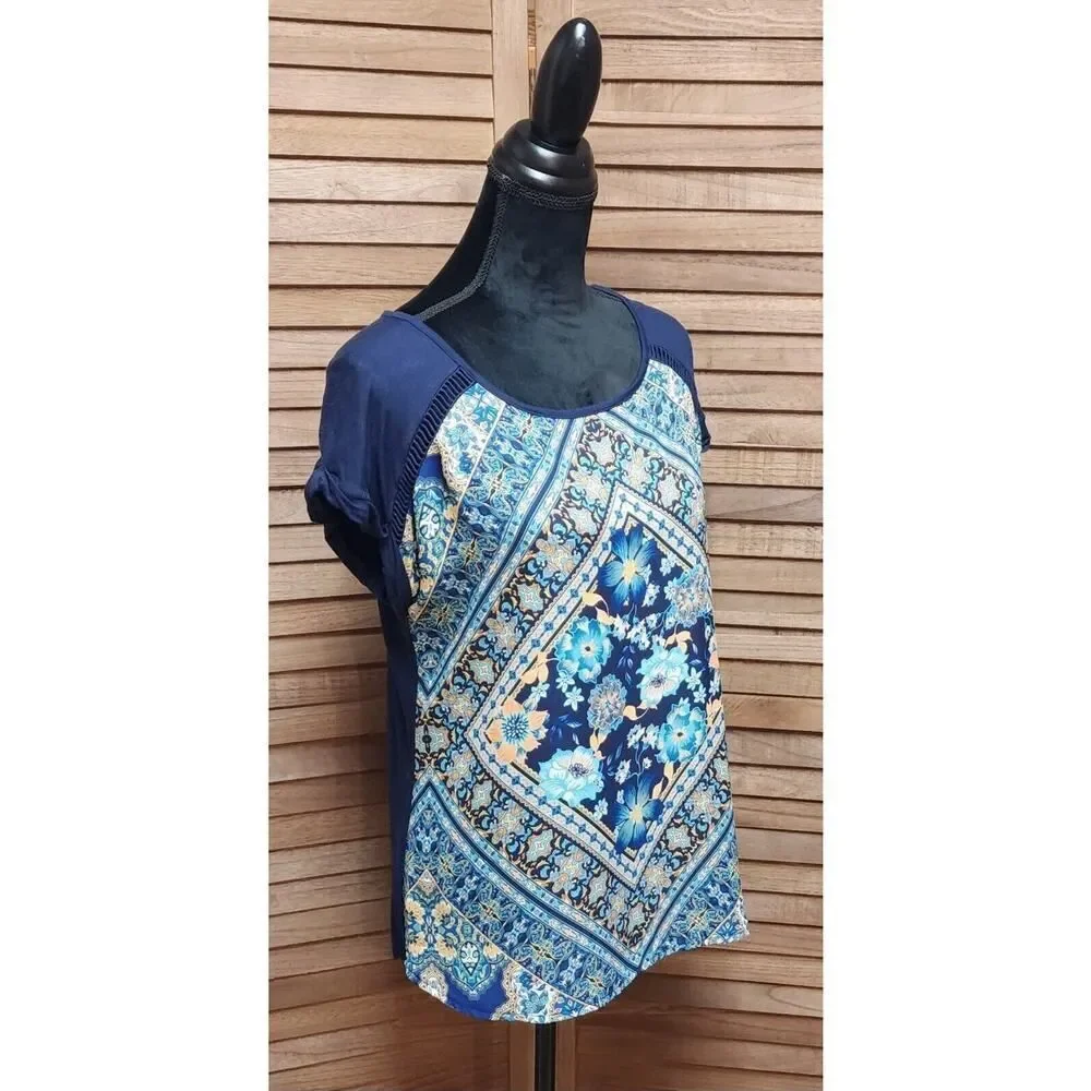 Maurices Women's Size Medium Blue Cap Sleeve Top Floral Front Solid Back Shirt - Picture 6 of 8